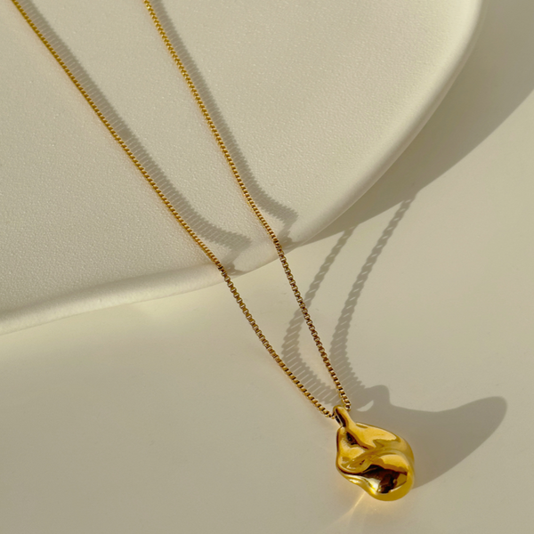 Valerie Necklace